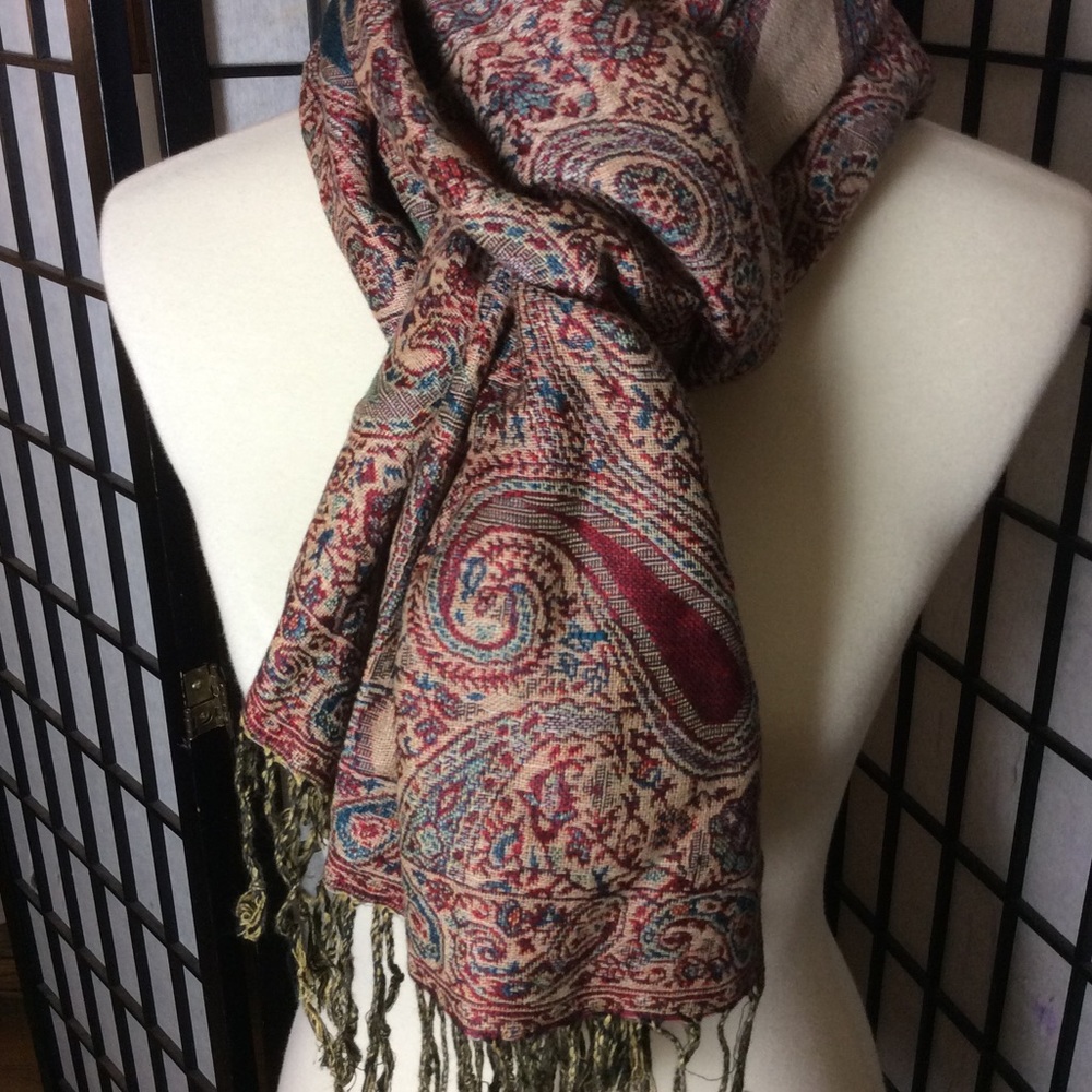 Pashmina & Silk Paisley Print Fringed Scarf!